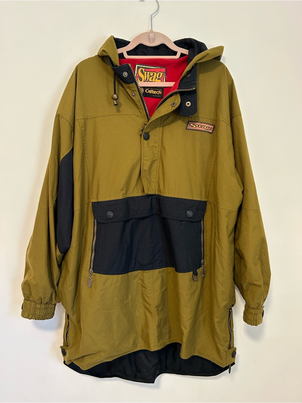 Vintage Swag Olive Hooded Pullover Coat with Black Accents